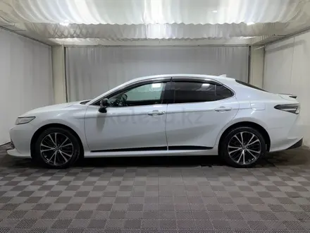 Toyota Camry 2020 года за 13 600 000 тг. в Алматы – фото 3