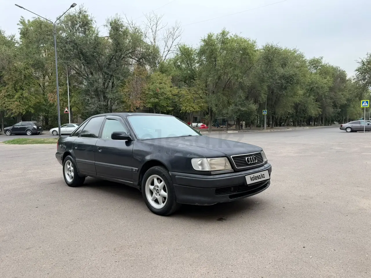 Audi 100, 1992