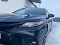 Toyota Camry 2018 года за 8 500 000 тг. в Караганда – фото 7