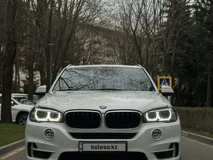BMW X5 2015 года за 17 500 000 тг. в Алматы – фото 21
