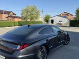 Hyundai Sonata 2021 года за 12 150 000 тг. в Атырау – фото 5