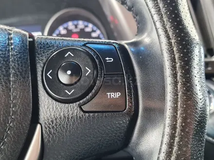 Toyota RAV4 2019 года за 12 790 000 тг. в Алматы – фото 21