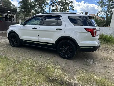 Ford Explorer 2018 года за 14 500 000 тг. в Алматы – фото 3