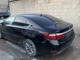 Lexus ES 300h 2013 года за 4 200 000 тг. в Актау – фото 4