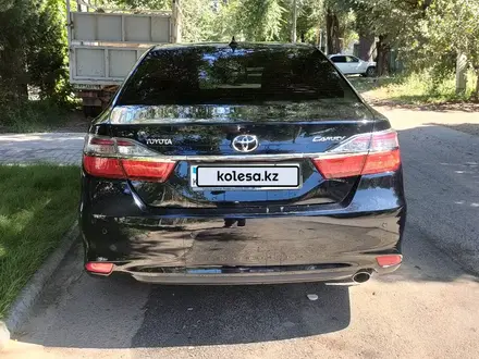 Toyota Camry 2015 года за 11 700 000 тг. в Алматы – фото 5