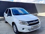 ВАЗ (Lada) Granta 2190 2013 годаүшін2 350 000 тг. в Атырау – фото 2