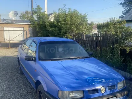 Volkswagen Passat 1990 года за 420 000 тг. в Караганда