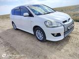 Toyota Ipsum 2004 годаүшін5 700 000 тг. в Атырау – фото 2