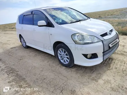 Toyota Ipsum 2004 года за 5 700 000 тг. в Атырау – фото 2