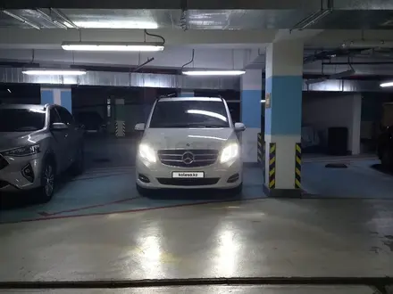 Mercedes-Benz V 250 2015 года за 22 000 000 тг. в Нур-Султан (Астана) – фото 34