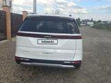 Kia Carnival 2022 года за 21 000 000 тг. в Кокшетау – фото 3