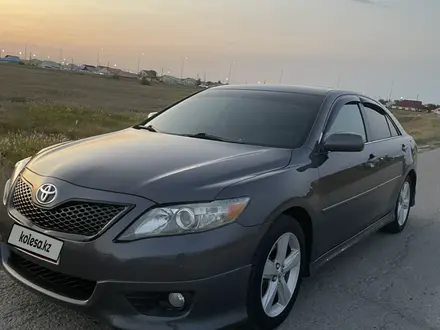 Toyota Camry 2011 года за 4 300 000 тг. в Аксай – фото 2