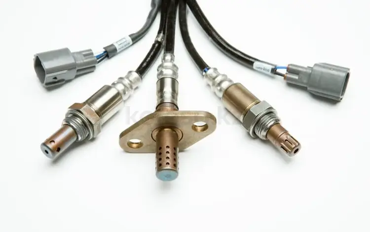 Лямбда-зонд, датчик кислорода на автомобили Mazda за 25 000 тг. в Караганда