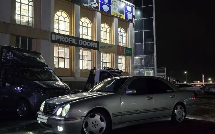 Mercedes-Benz E 270 2001 годаүшін4 500 000 тг. в Караганда