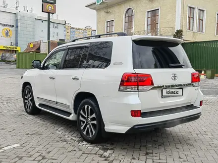 Toyota Land Cruiser 2018 года за 39 000 000 тг. в Алматы – фото 5