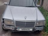 Mercedes-Benz C 180 1995 годаүшін1 700 000 тг. в Алматы – фото 2