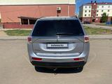 Mitsubishi Outlander 2012 года за 4 500 000 тг. в Актобе – фото 4