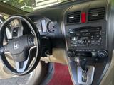 Honda CR-V 2009 годаfor6 800 000 тг. в Алматы – фото 3