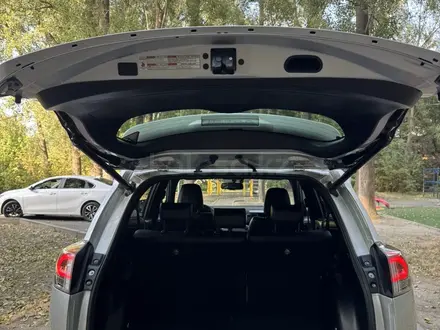 Toyota RAV4 2019 года за 11 450 000 тг. в Алматы – фото 10