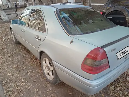 Mercedes-Benz C 280 1995 года за 1 750 000 тг. в Караганда – фото 6