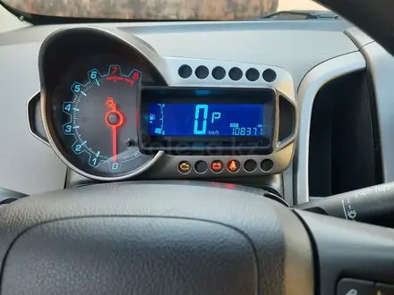 Chevrolet Aveo 2014 года за 4 100 000 тг. в Караганда – фото 6