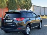 Toyota RAV4 2014 годаүшін8 500 000 тг. в Актобе – фото 5