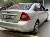Ford Focus 2011 года за 3 500 000 тг. в Караганда – фото 2