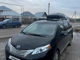 Toyota Sienna 2014 года за 9 500 000 тг. в Уральск – фото 2