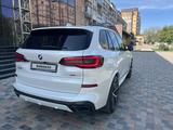 BMW X5 2021 года за 47 000 000 тг. в Караганда – фото 4