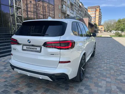 BMW X5 2021 года за 47 000 000 тг. в Караганда – фото 4