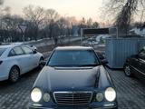 Mercedes-Benz E 240 2000 года за 3 850 000 тг. в Алматы – фото 2
