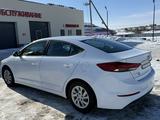 Hyundai Elantra 2017 года за 4 100 000 тг. в Уральск – фото 4