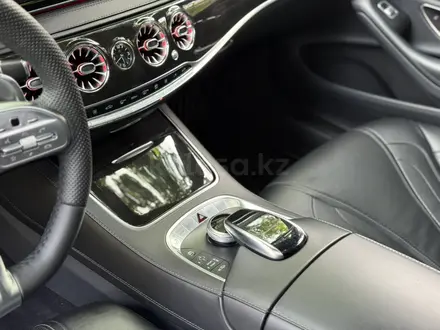 Mercedes-Benz S 500 2014 года за 22 700 000 тг. в Алматы – фото 25