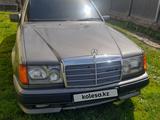 Mercedes-Benz E 220 1992 года за 1 900 000 тг. в Алматы