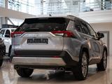 Toyota RAV4 Luxe+ 2025 годаүшін23 538 166 тг. в Алматы – фото 4