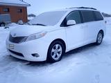 Toyota Sienna 2013 года за 9 000 000 тг. в Актобе – фото 2