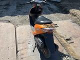 Honda  Dio 2004 года за 300 000 тг. в Риддер – фото 4