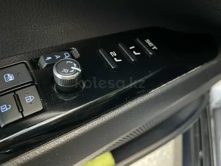 Toyota Camry 2023 года за 14 900 000 тг. в Усть-Каменогорск – фото 17