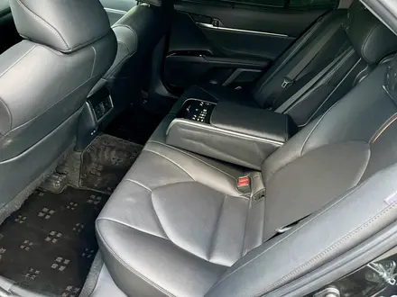 Toyota Camry 2023 года за 14 900 000 тг. в Усть-Каменогорск – фото 24