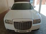 Chrysler 300C 2005 года за 4 500 000 тг. в Тараз