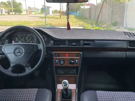 Mercedes-Benz E 230 1990 года за 1 650 000 тг. в Тараз – фото 12