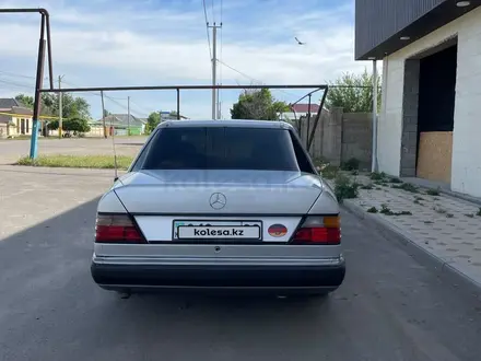 Mercedes-Benz E 230 1990 года за 1 650 000 тг. в Тараз – фото 5