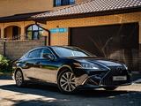 Lexus ES 250 2020 года за 22 000 000 тг. в Караганда – фото 3