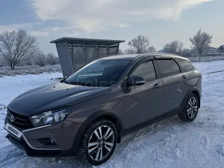 ВАЗ (Lada) Vesta SW Cross 2018 года за 5 600 000 тг. в Алматы – фото 2