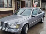 Mercedes-Benz E 230 1990 года за 850 000 тг. в Талдыкорган