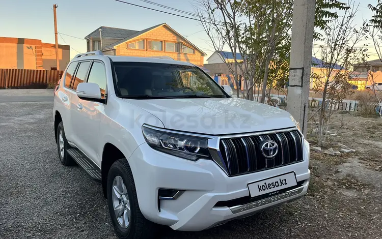 Toyota Land Cruiser Prado 2023 года за 30 500 000 тг. в Атырау