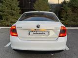 Skoda Rapid 2016 годаүшін4 300 000 тг. в Караганда – фото 4