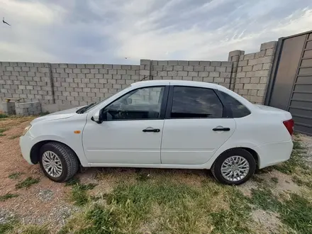 ВАЗ (Lada) Granta 2190 2013 года за 1 500 000 тг. в Шымкент – фото 2