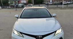 Toyota Camry 2022 годаүшін19 500 000 тг. в Актобе