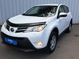 Toyota RAV4 2015 года за 8 450 000 тг. в Алматы